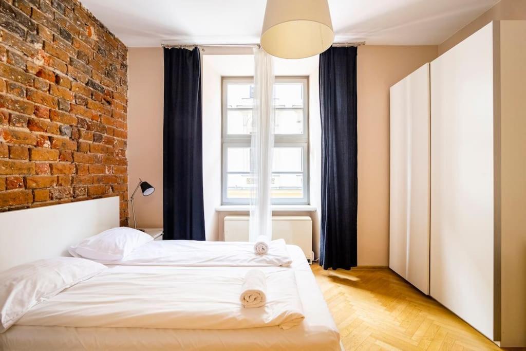 Floriańska Glamour Apartments Kraków Exteriör bild