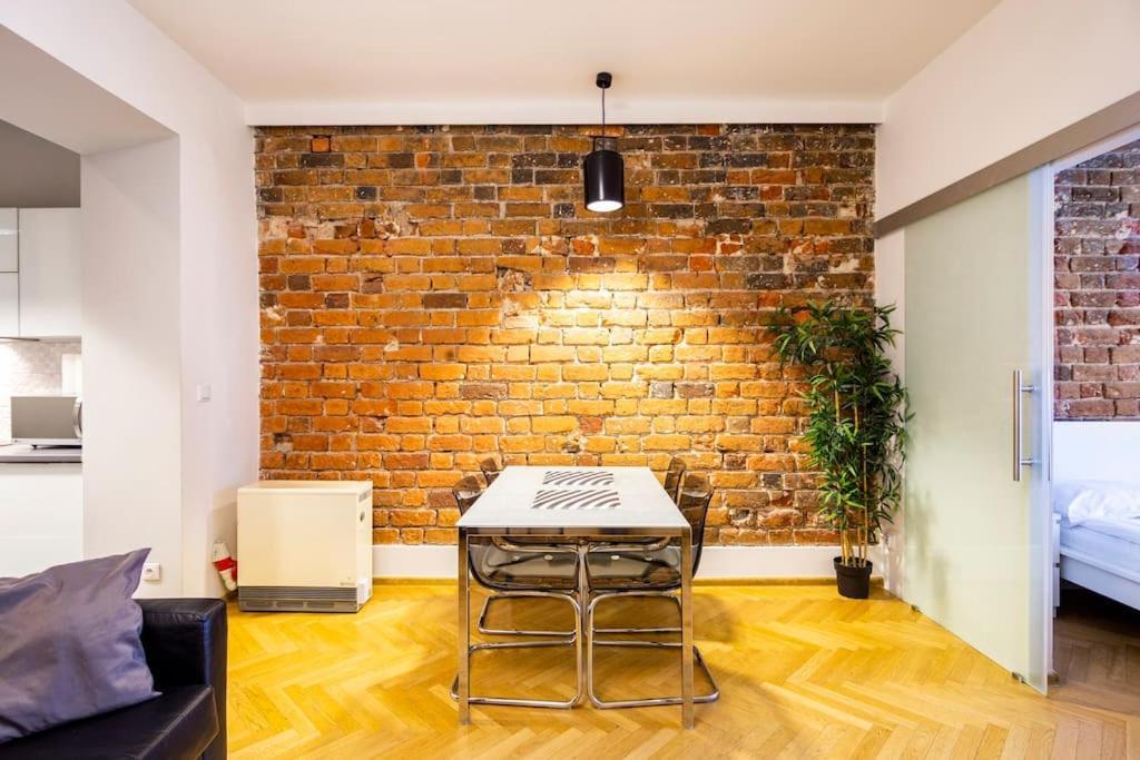 Floriańska Glamour Apartments Kraków Exteriör bild