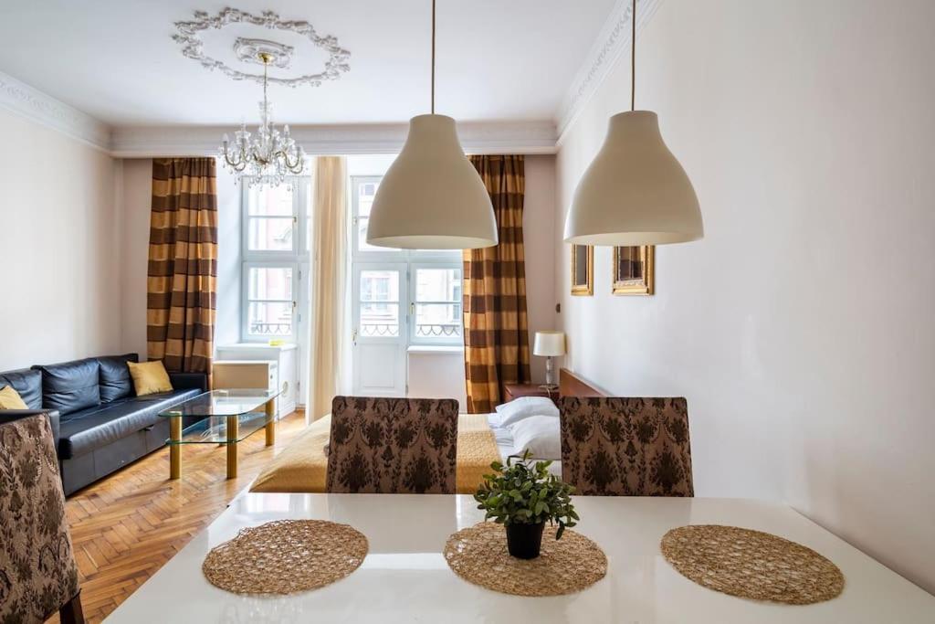 Floriańska Glamour Apartments Kraków Exteriör bild