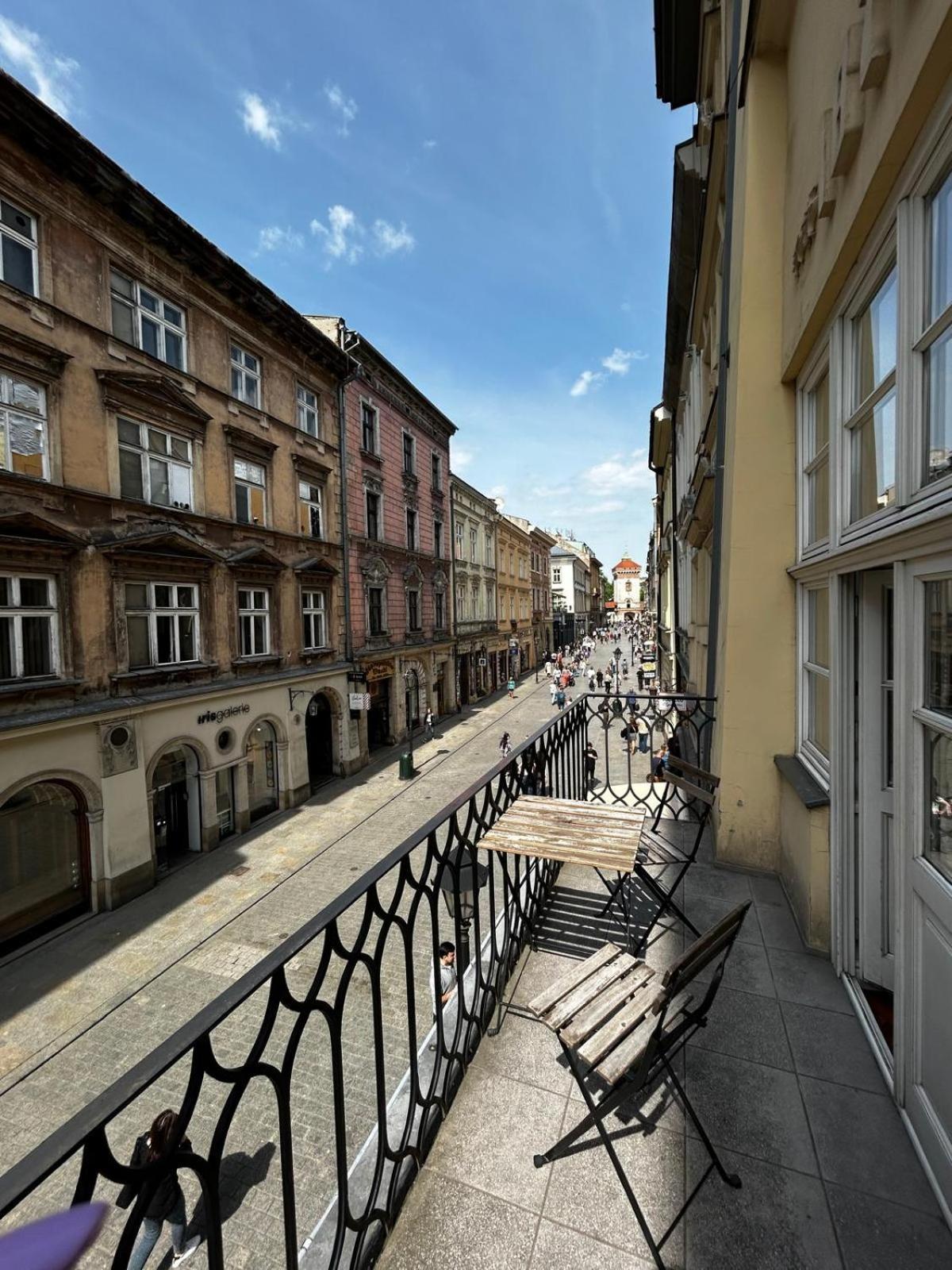 Floriańska Glamour Apartments Kraków Exteriör bild